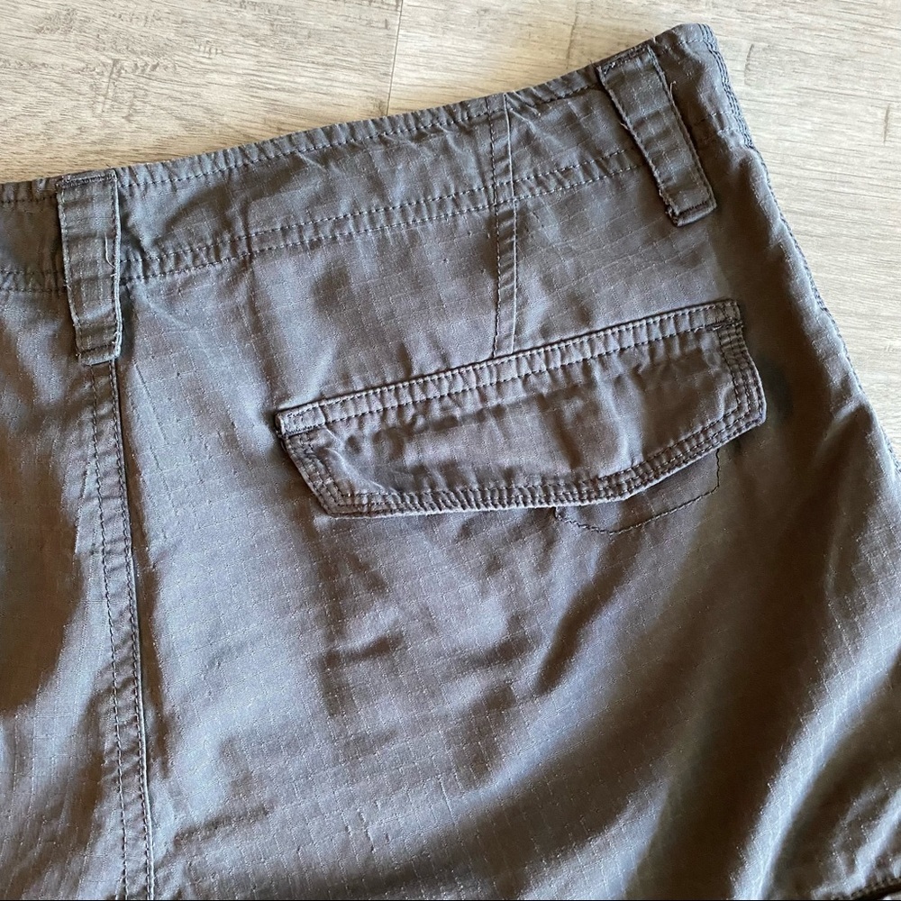 Men’s Quiksilver Shorts - Picture 7 of 13
